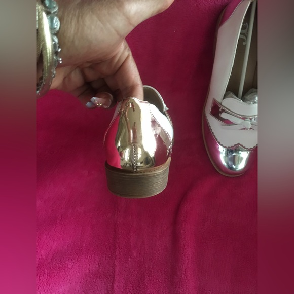 Wingtip women’s two tone loafers 👞🔥🔥 - Picture 3 of 6